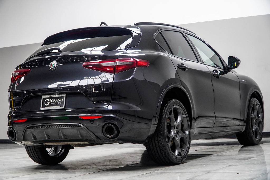 2023 Alfa Romeo Stelvio Veloce