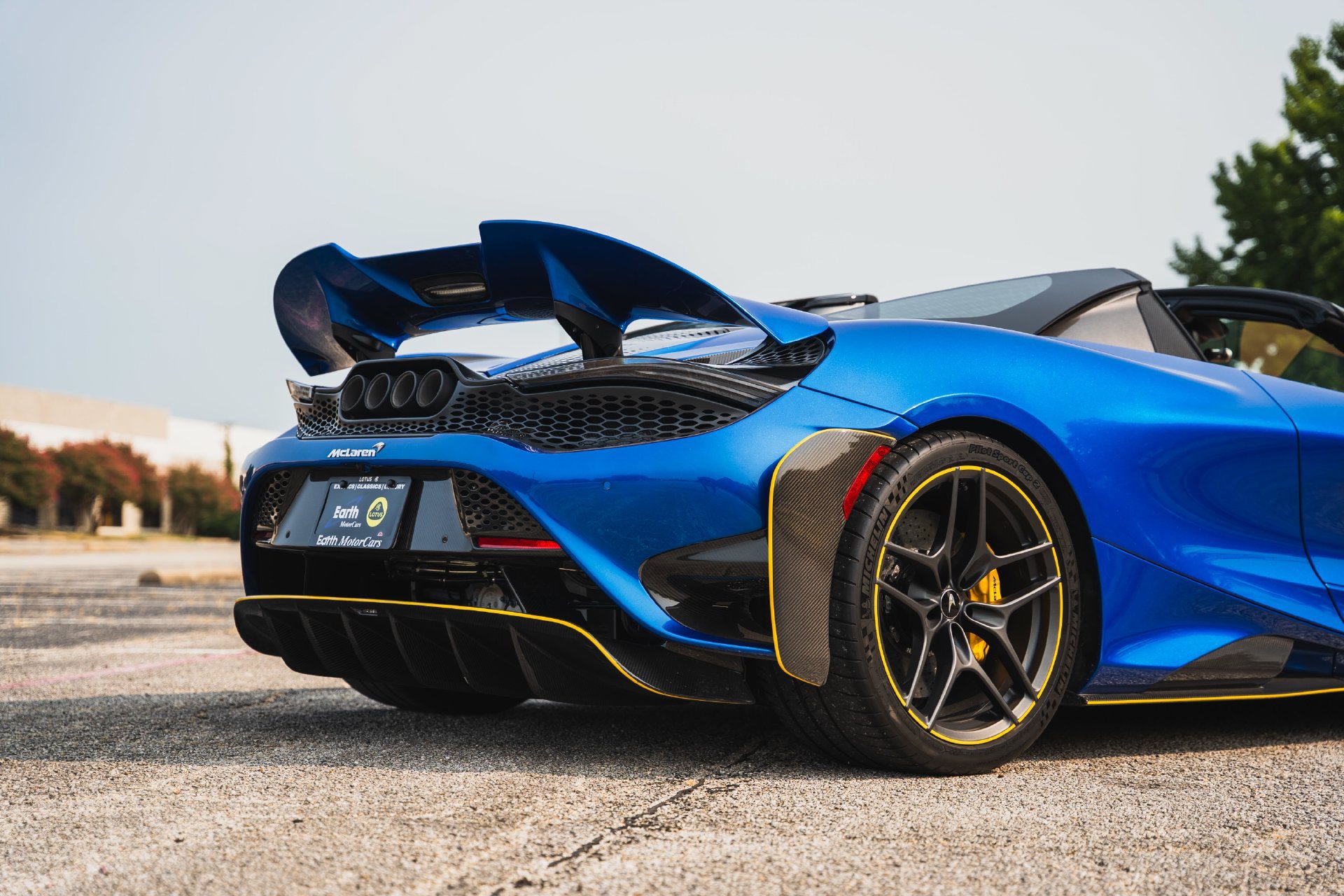 Used 2022 McLaren 765LT photo 20