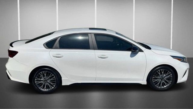 2022 Kia Forte GT-Line