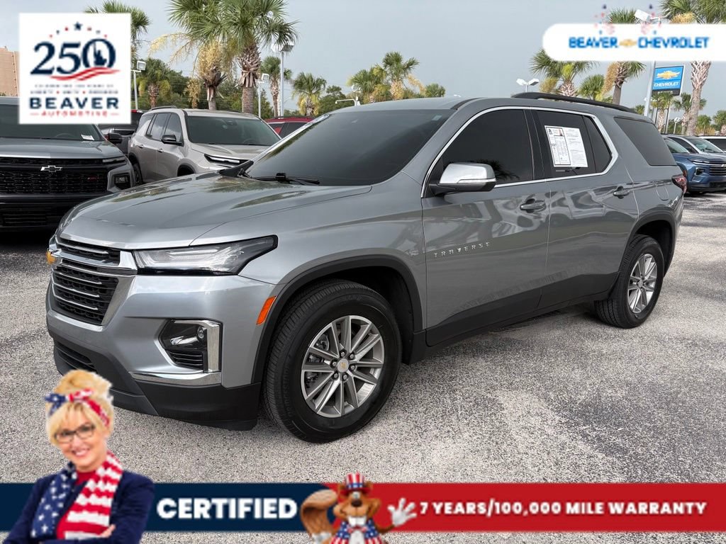 Used 2024 Chevrolet Traverse LT