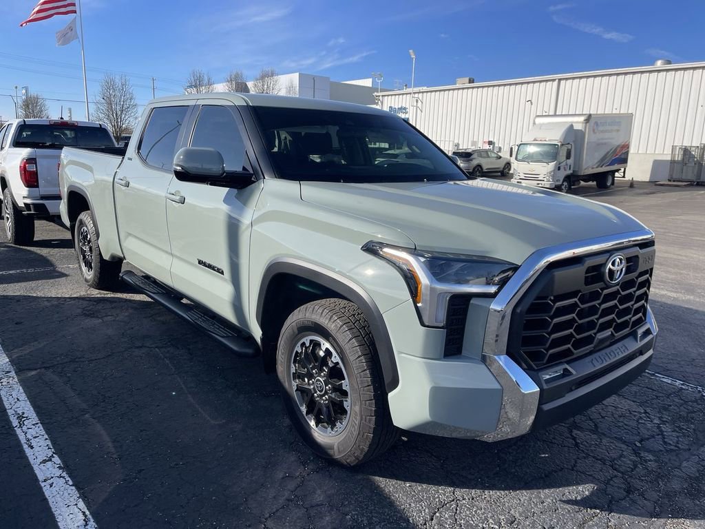 2024 Toyota Tundra SR5