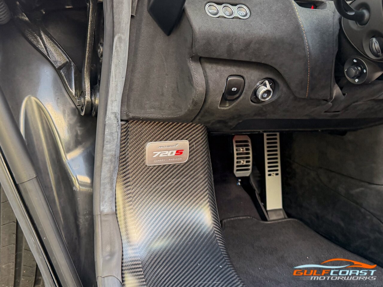 Used 2022 McLaren 720S Performance photo 24