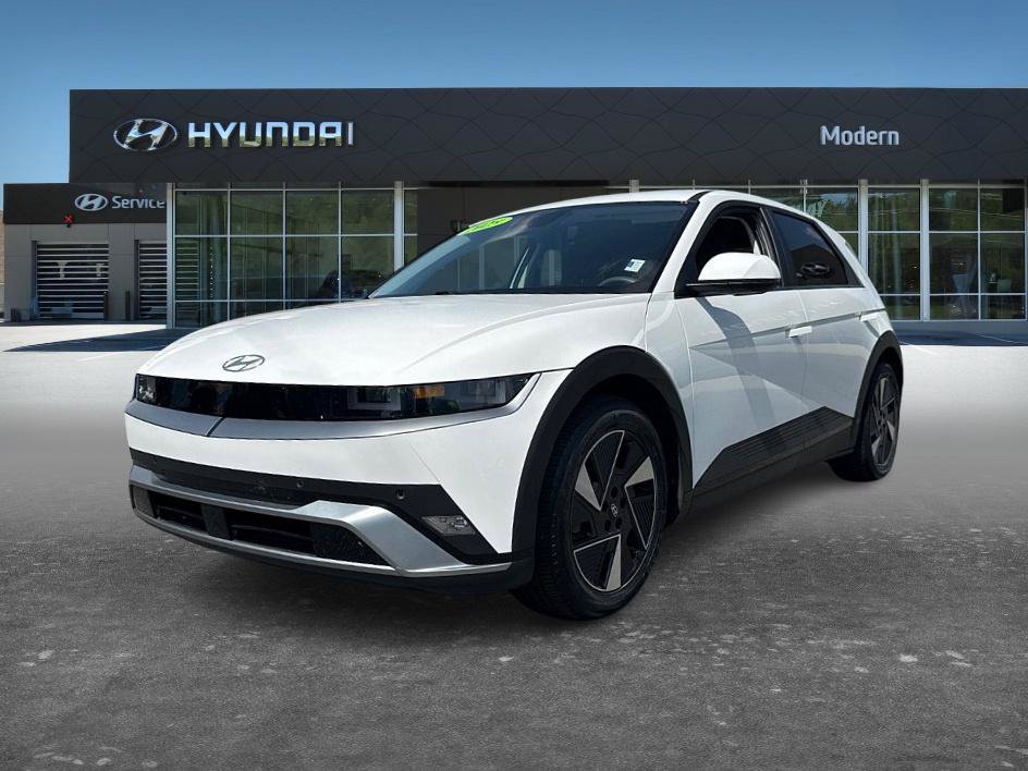 Certified 2025 Hyundai Ioniq 5 SE