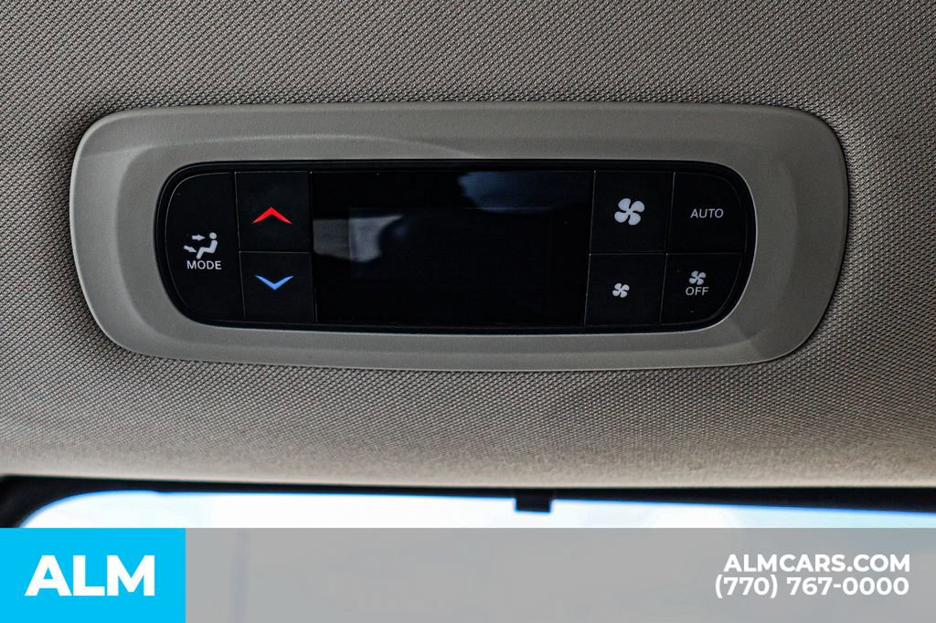 2024 Chrysler Pacifica Touring-L