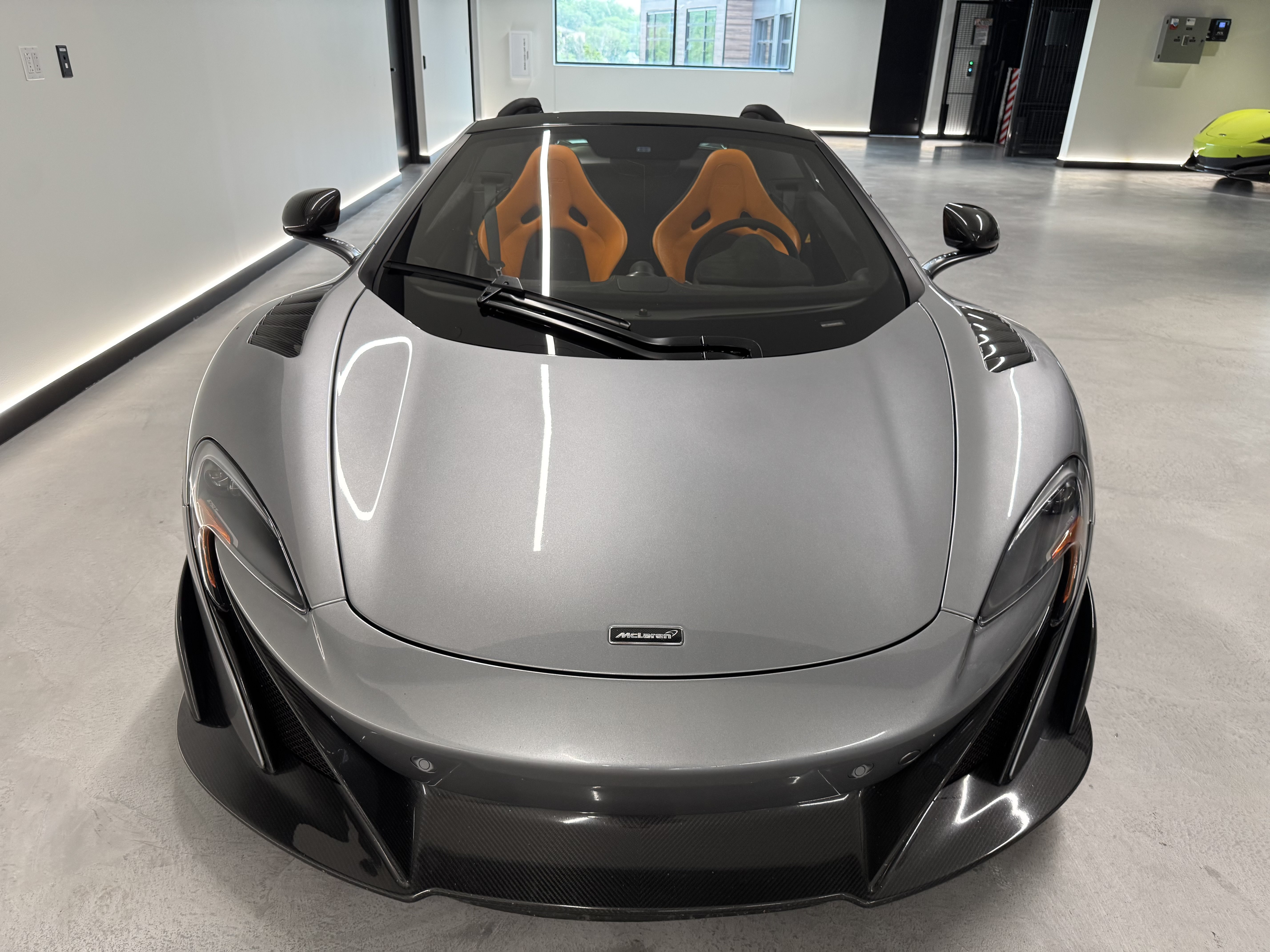 Used 2016 McLaren 675LT Spider photo 13