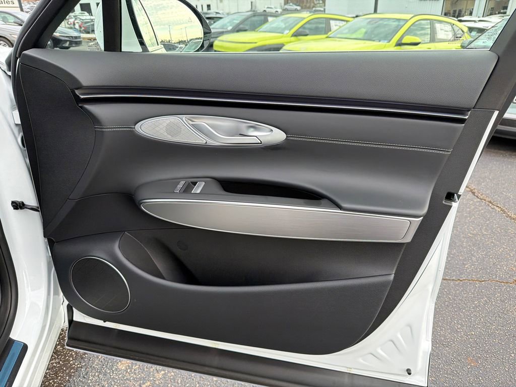 2026 Genesis Gv70 2.5T Select