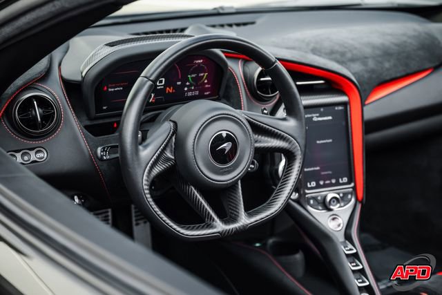 Used 2020 McLaren 720S Performance photo 9