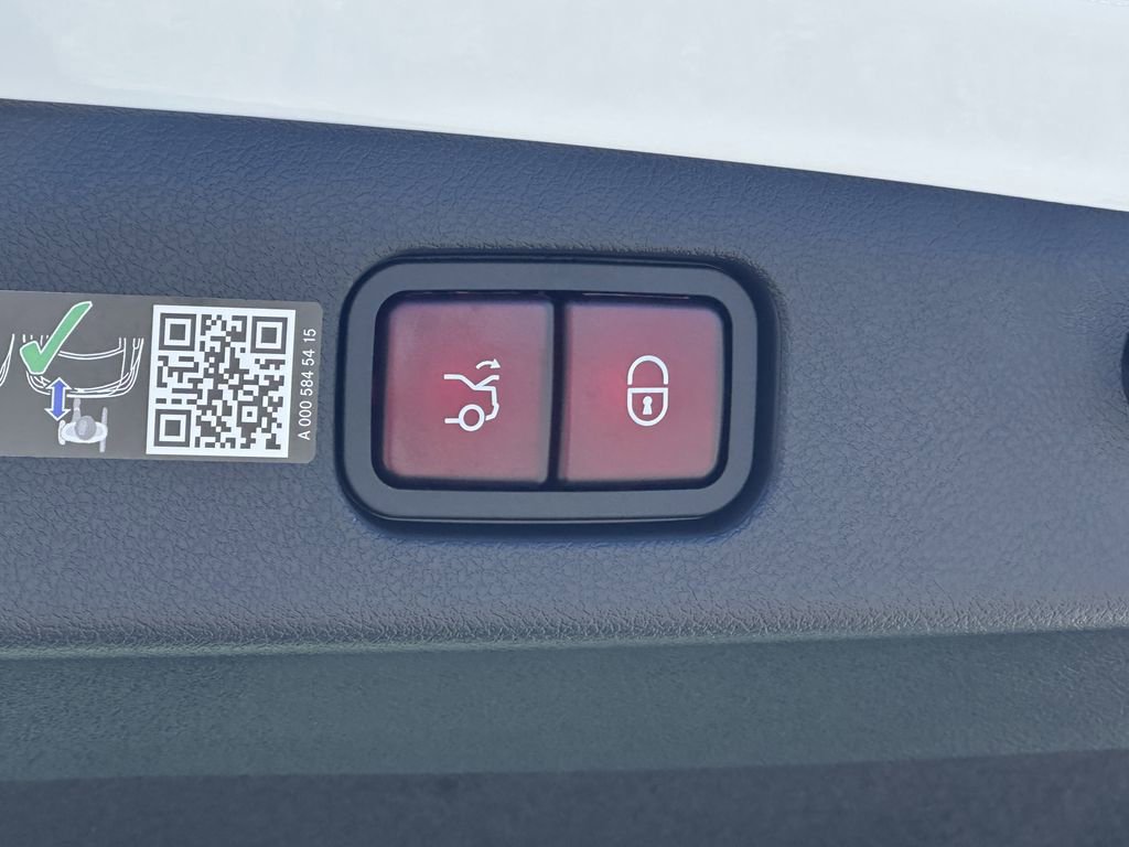 2026 Mercedes-Benz E 450 4MATIC Sedan