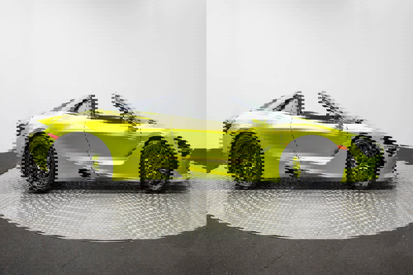 Used 2023 McLaren 720S Performance photo 51