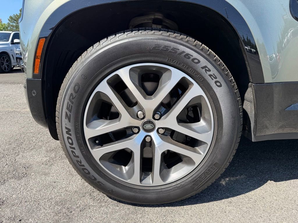 2023 Land Rover Defender 110 X-Dynamic SE