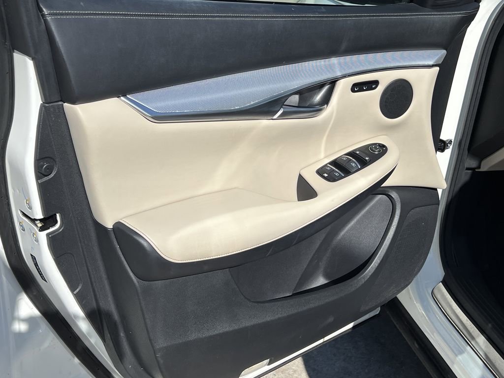 2021 INFINITI Qx50 Essential