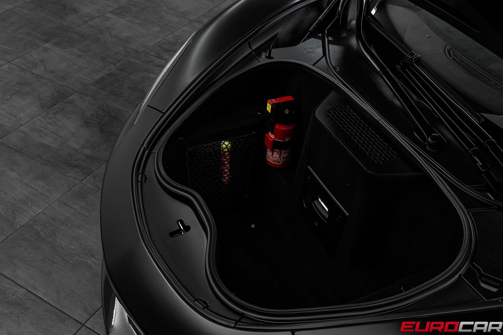 Used 2019 McLaren 600LT photo 11