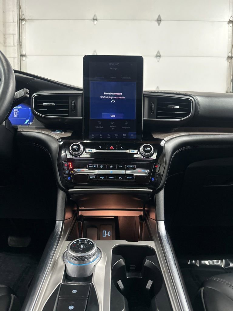 2022 Ford Explorer Platinum