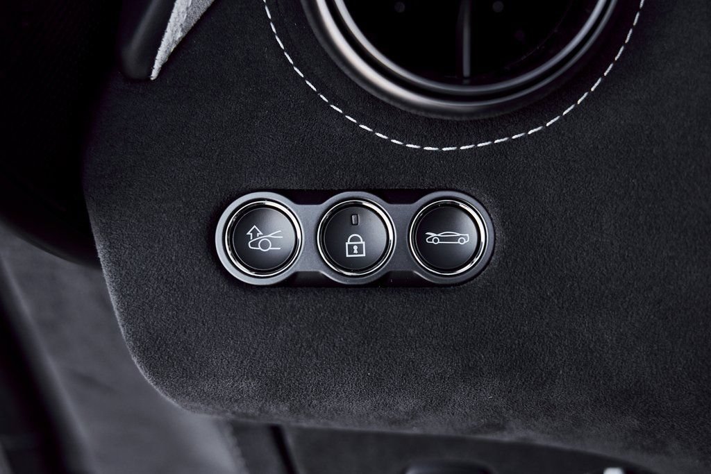 Used 2024 McLaren 750S photo 47