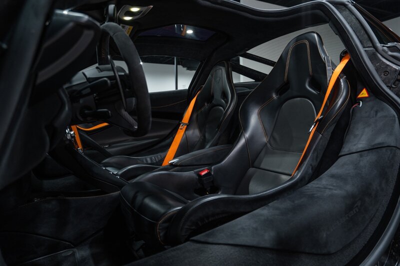 Used 2019 McLaren 720S Performance photo 20