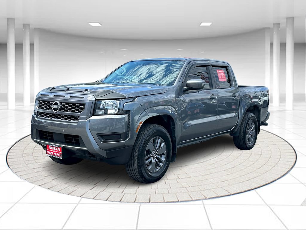 Used 2025 Nissan Frontier SV w/ Tow Package