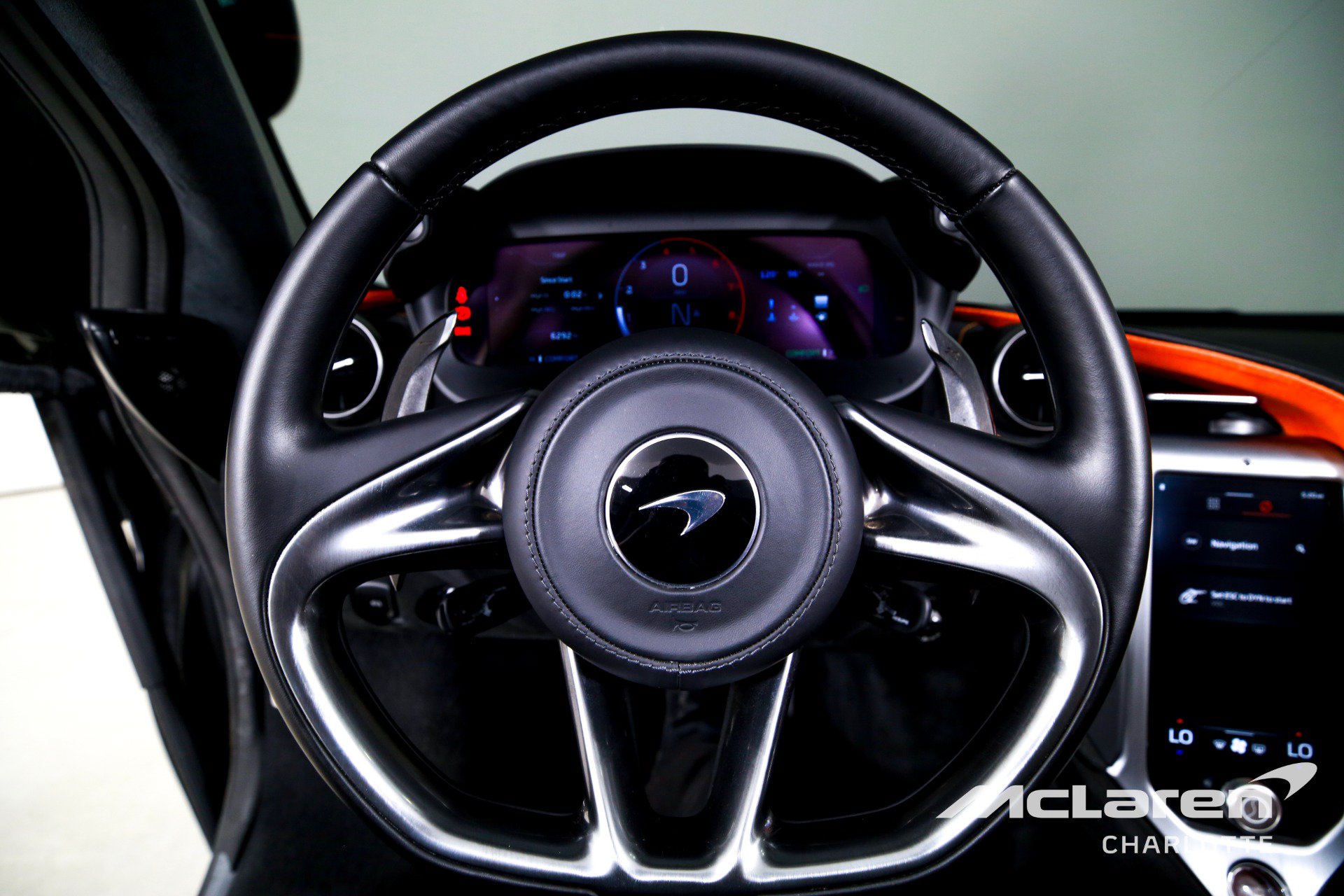 Used 2024 McLaren 750S Spider photo 16