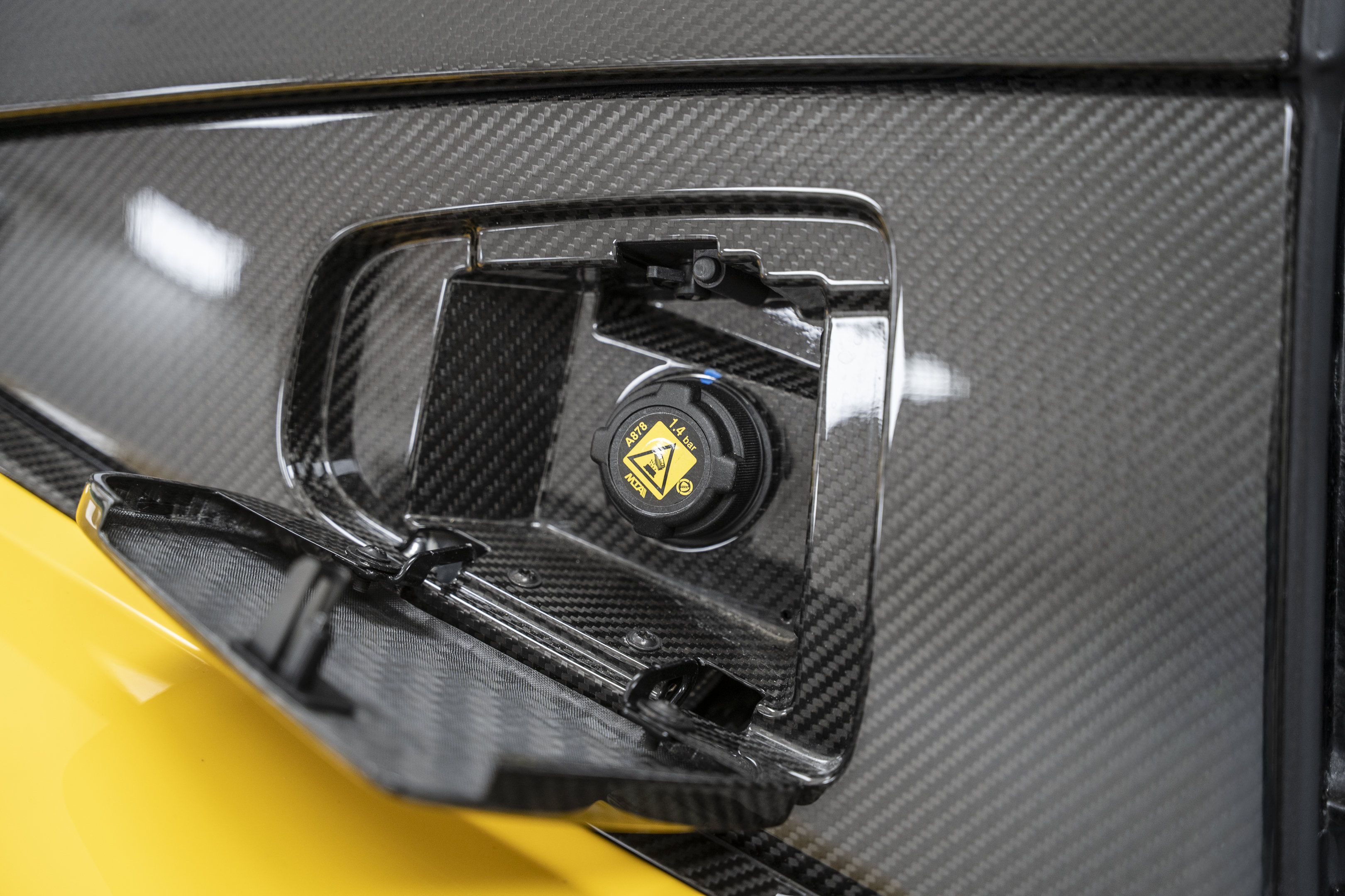 Used 2019 McLaren Senna photo 53