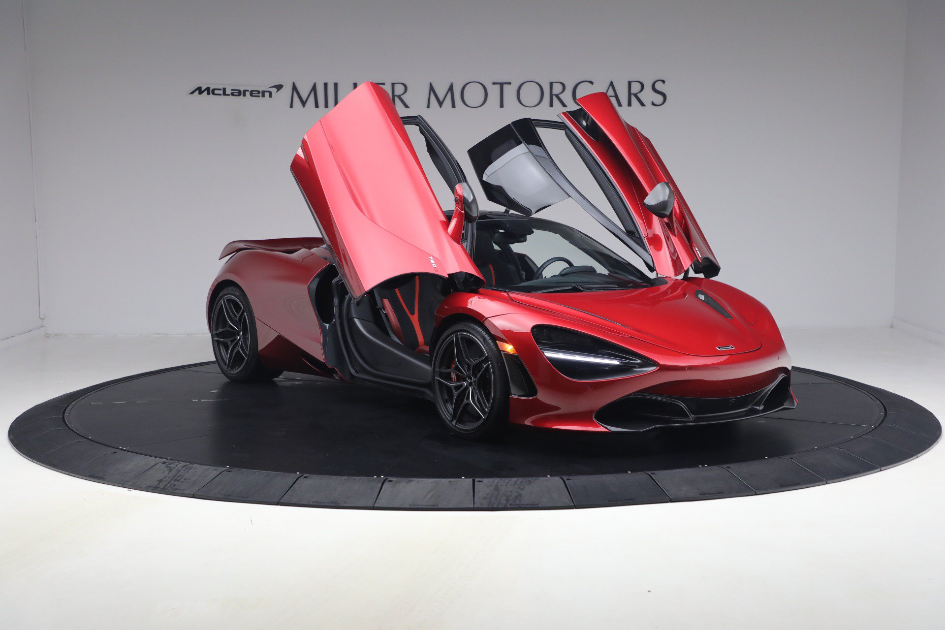 Used 2019 McLaren 720S Performance photo 19
