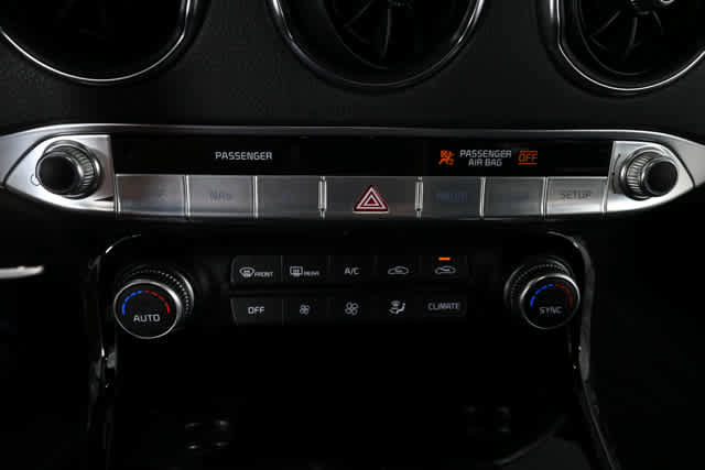 2023 Kia Stinger GT-Line