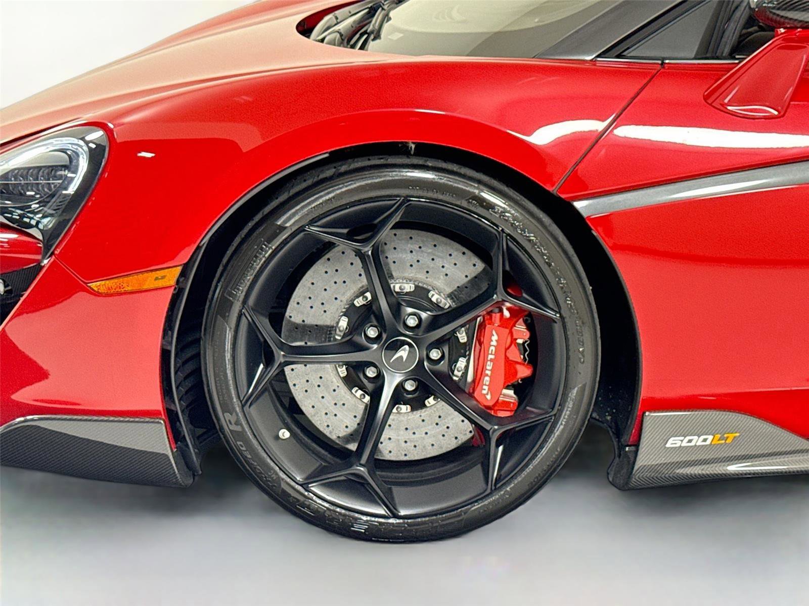 Used 2019 McLaren 600LT photo 39