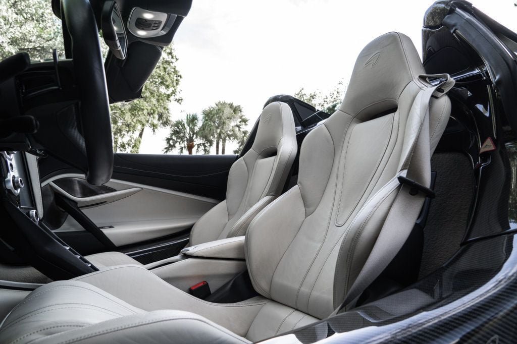 Used 2020 McLaren 720S Spider photo 15