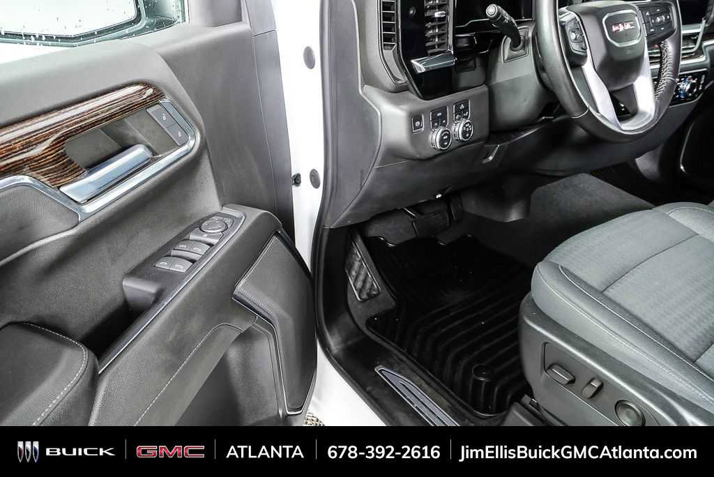 2022 GMC Sierra 1500 Elevation