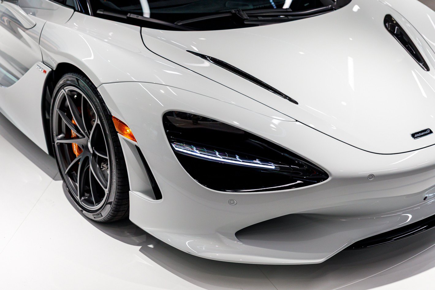 New 2027 McLaren 750S Spider photo 9