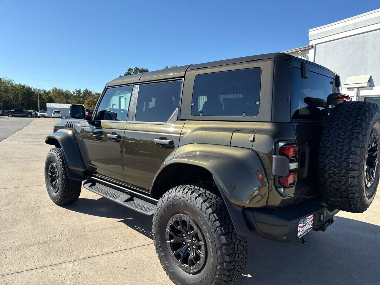 Photo 8