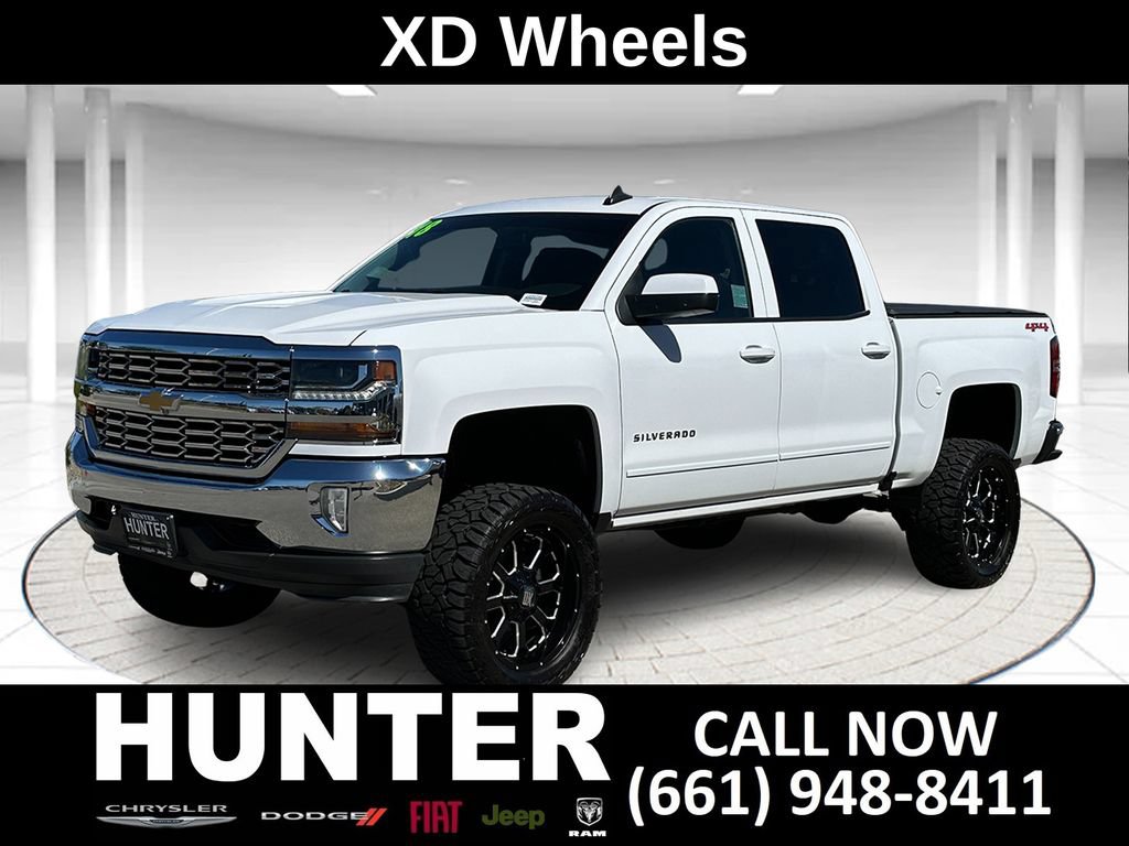 2018 Chevrolet Silverado 1500 4WD Crew Cab 143.5" LT w/1LT for sale in Lancaster, CA