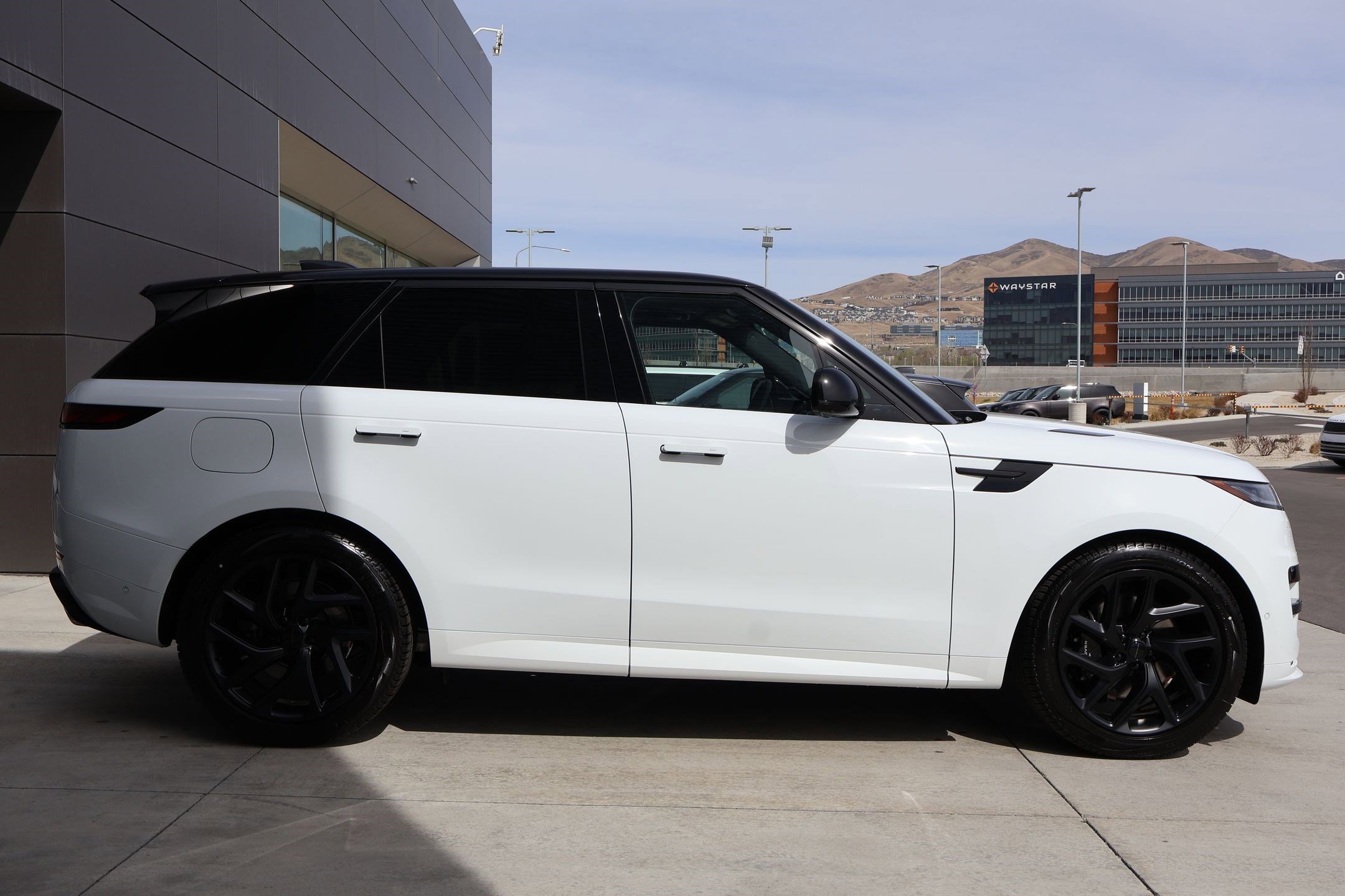 2026 Land Rover Range Rover Sport Dynamic SE