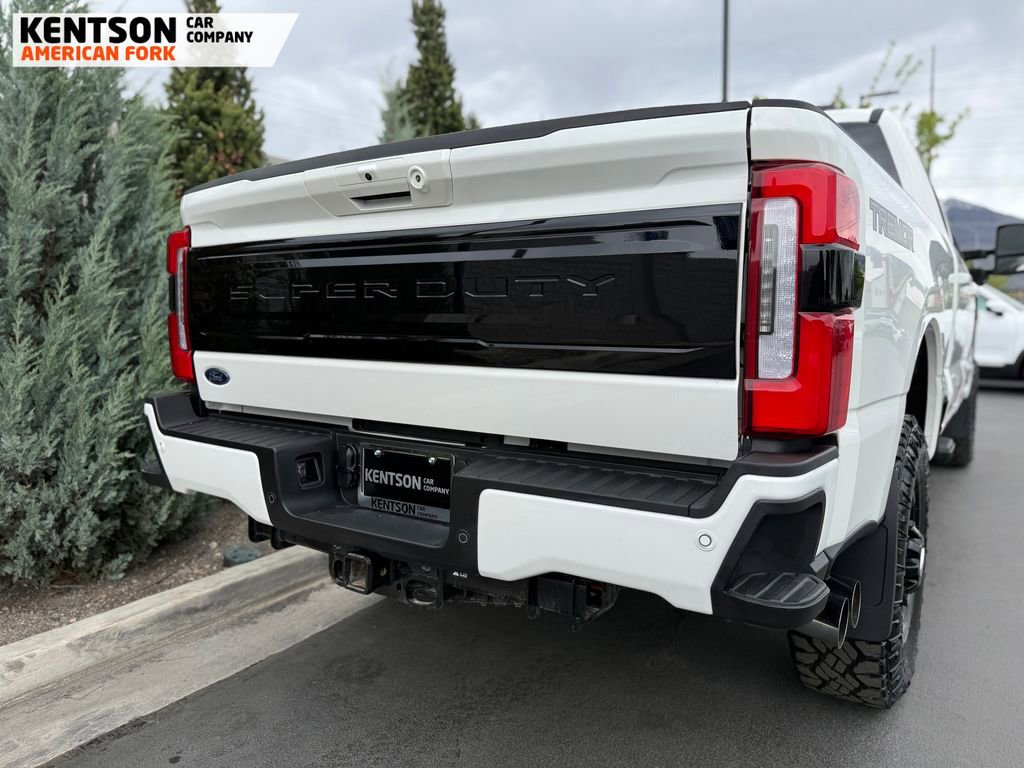 2025 Ford F250 Platinum