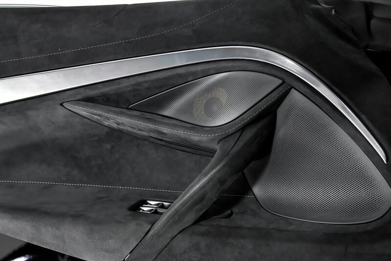 Used 2020 McLaren 720S Spider photo 20