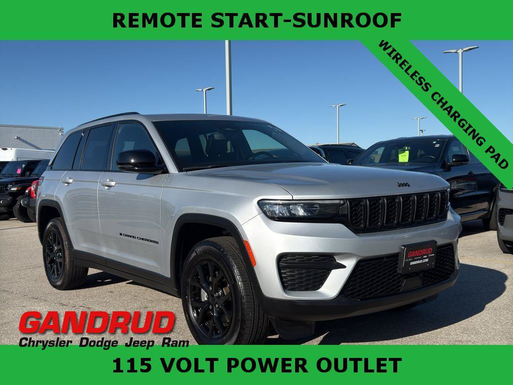 Used 2024 Jeep Grand Cherokee Altitude