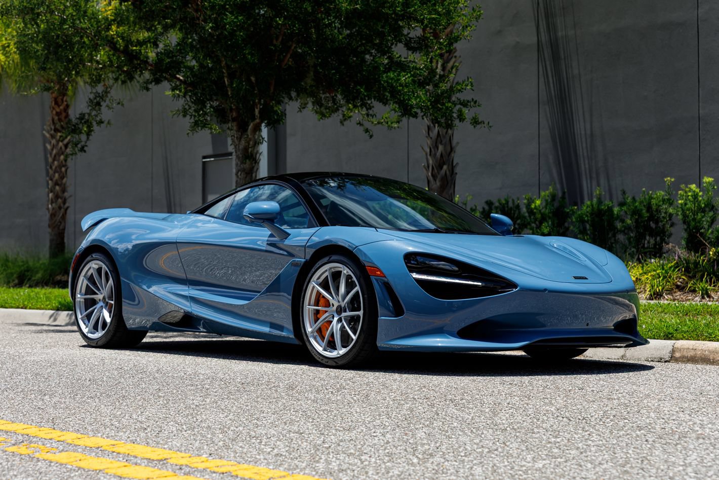 New 2027 McLaren 750S photo 6