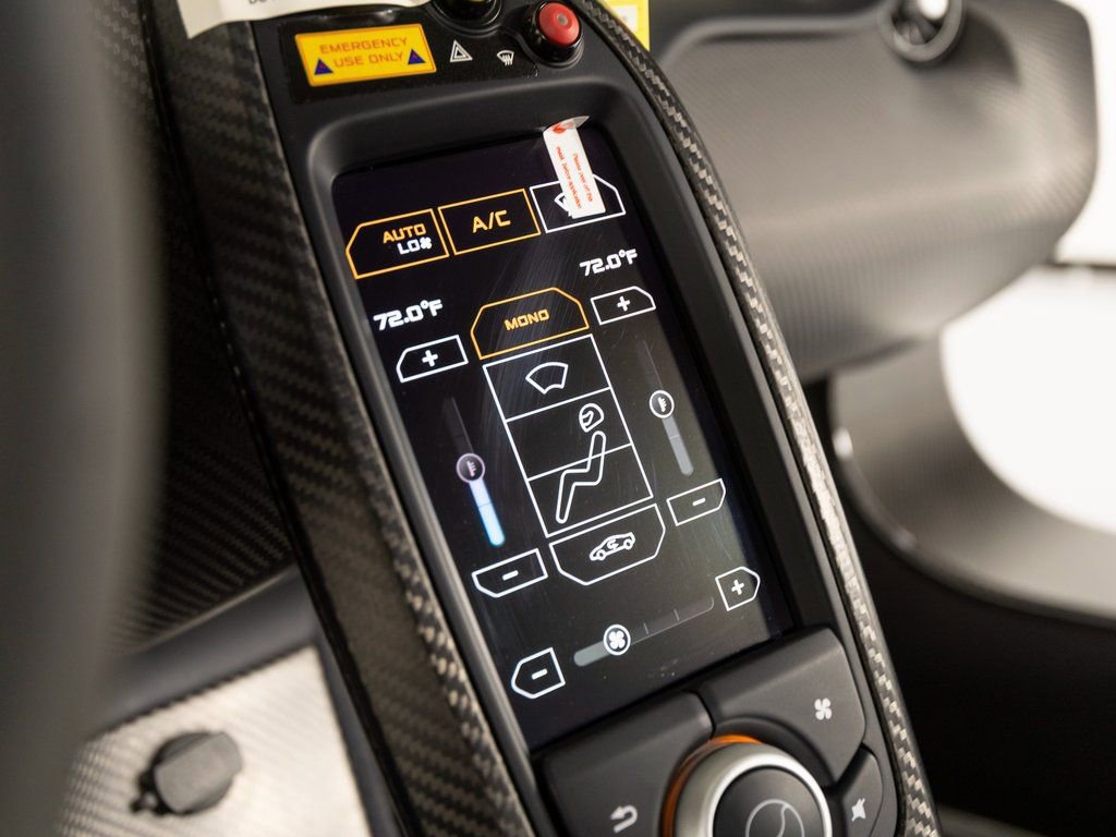 Used 2015 McLaren P1 photo 18