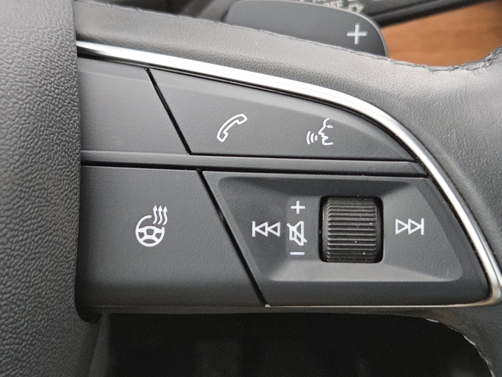 2023 Audi Q5 2.0T Premium