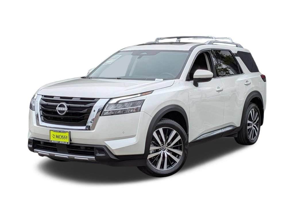 Used 2024 Nissan Pathfinder Platinum