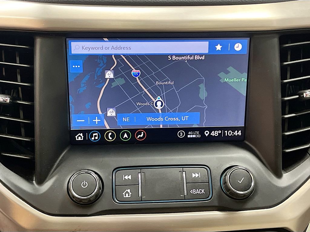 2020 GMC Acadia Denali