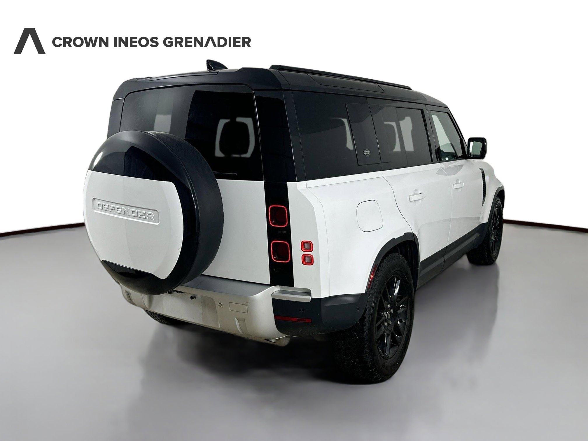 2024 Land Rover Defender 110 S