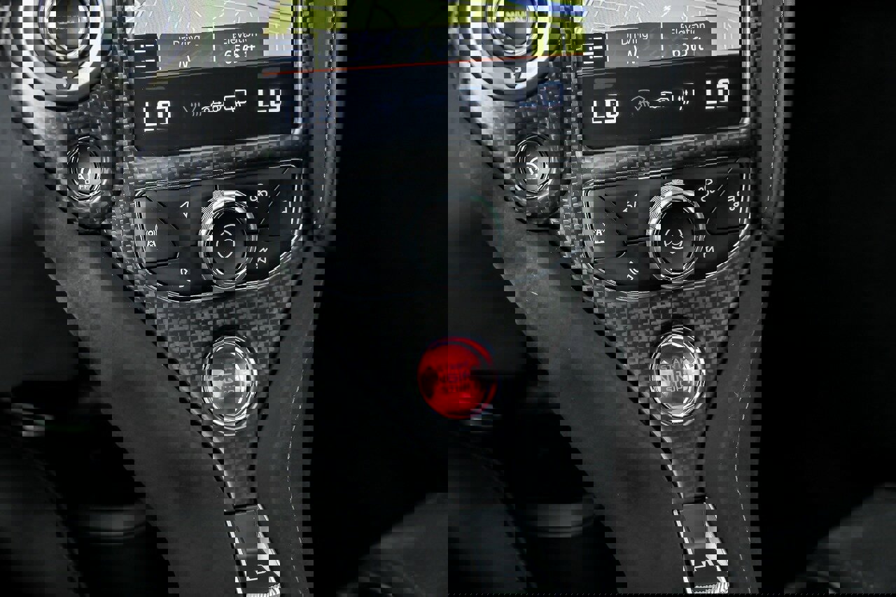 Used 2018 McLaren 720S Performance photo 39