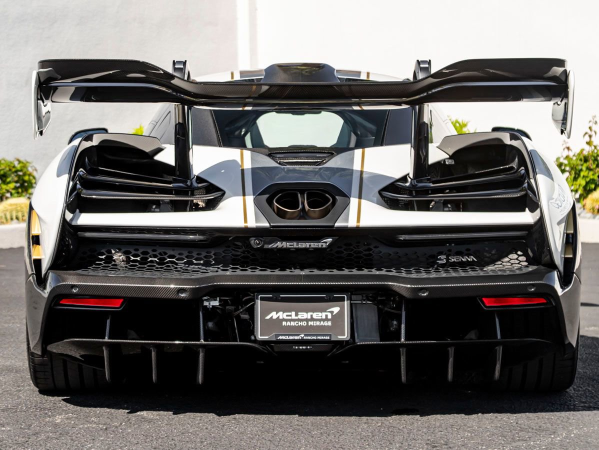 Used 2019 McLaren Senna photo 14