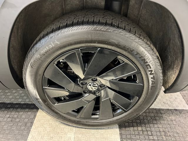 2024 Volkswagen Atlas SE