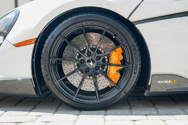 Used 2019 McLaren 600LT photo 13