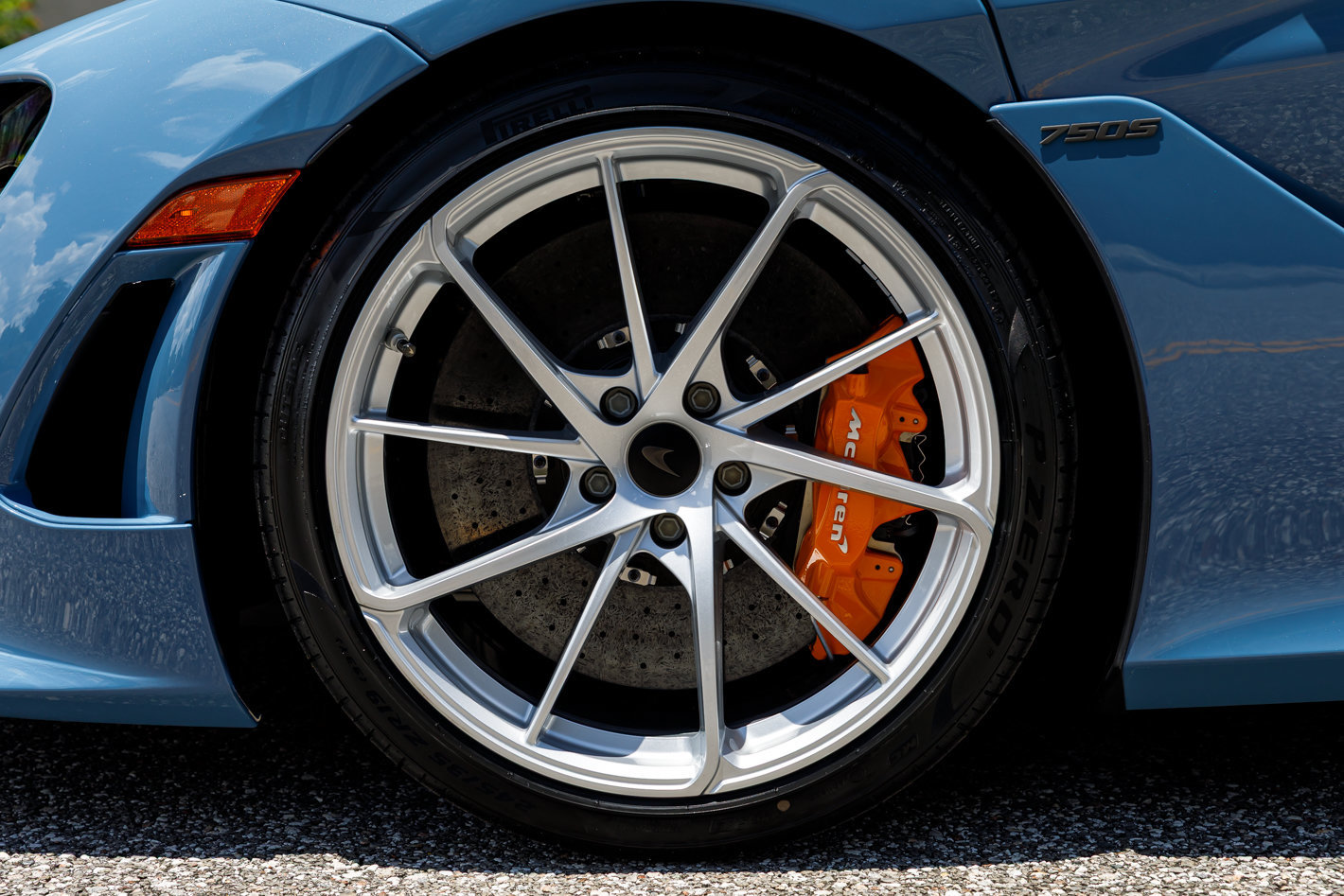 New 2027 McLaren 750S photo 29