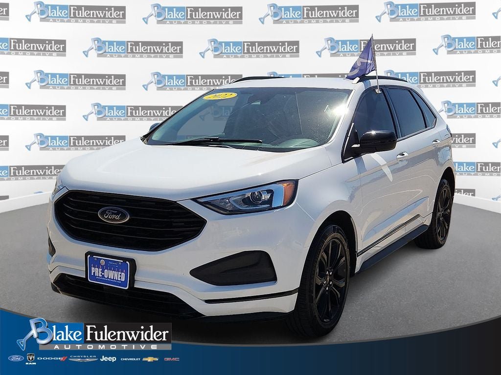 Used 2022 Ford Edge SE w/ Black Appearance Package