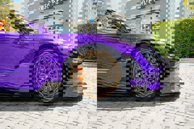 Used 2020 McLaren 720S Performance photo 33