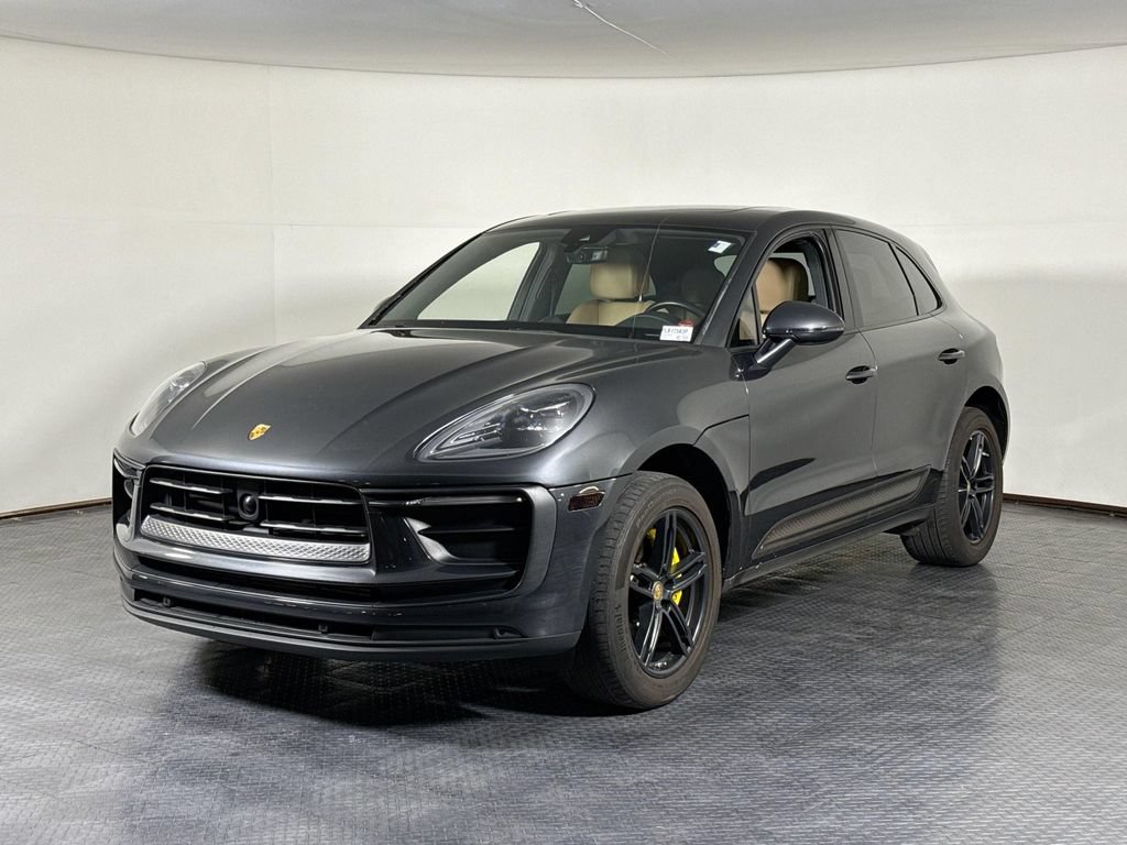 Certified 2023 Porsche Macan