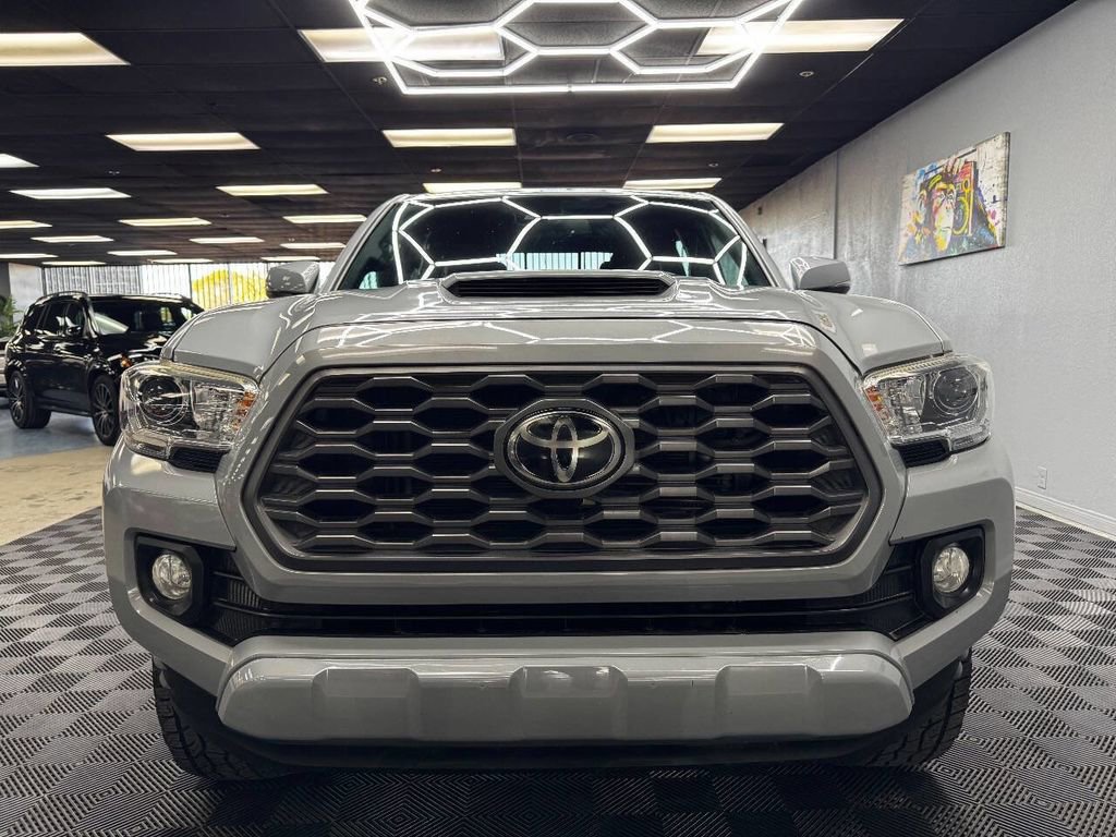 2020 Toyota Tacoma TRD Sport
