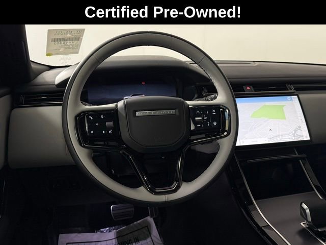 2026 Land Rover Range Rover Velar Dynamic SE